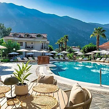 Ata Lagoon 3* Cedit