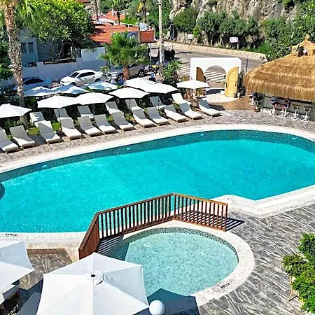Ata Lagoon Otel