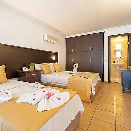 Ata Lagoon Otel