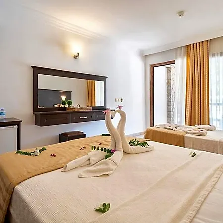 Otel Ata Lagoon Cedit
